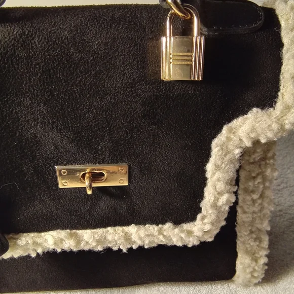 Badgley Mischka Black Satchel with Cream Shearling Trim - Picture 3 of 7